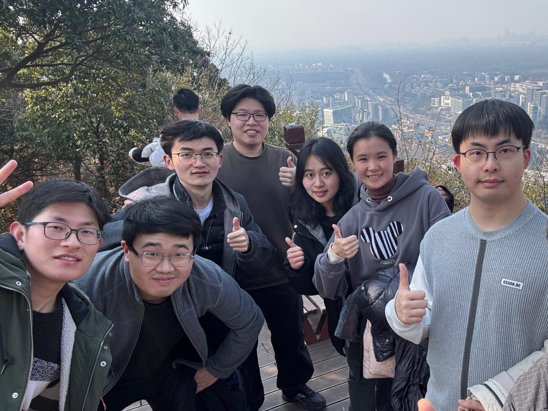 DDRX hiking at Laohe Mountain